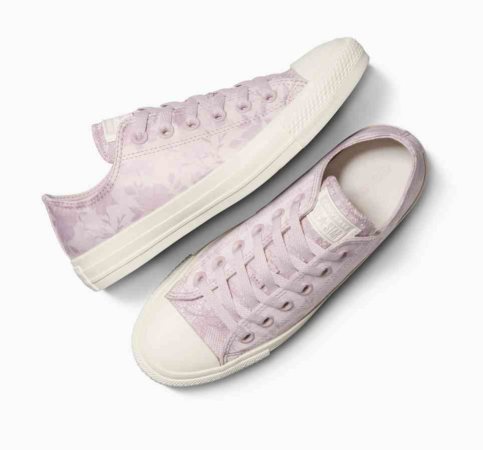 Chuck Taylor All Star