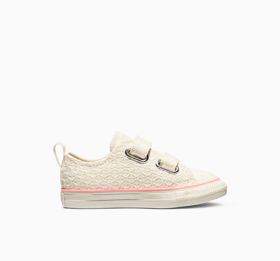 Chuck Taylor All Star Crochet Easy On