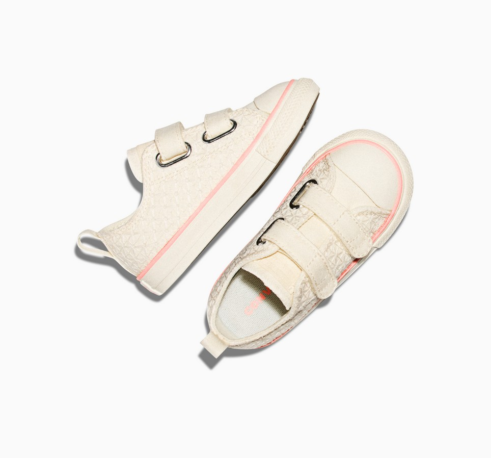 Chuck Taylor All Star Crochet Easy On