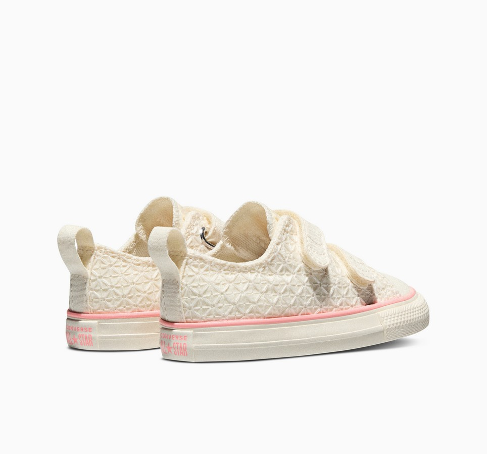 Chuck Taylor All Star Crochet Easy On