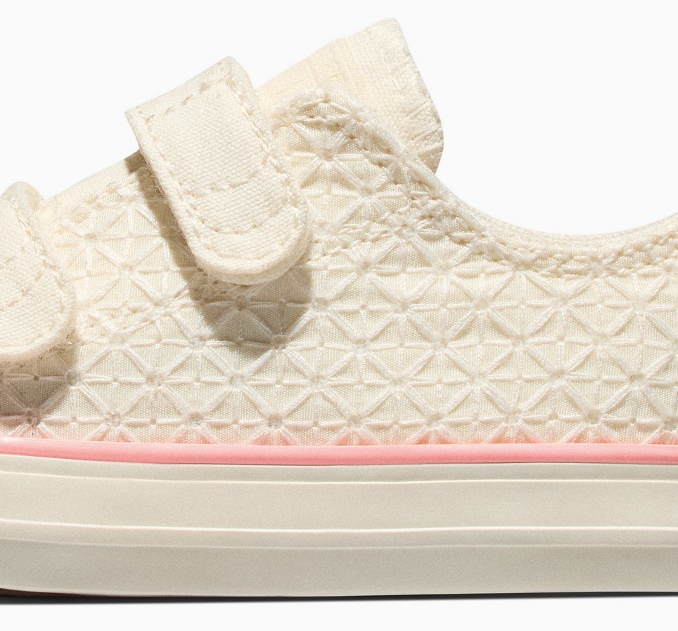 Chuck Taylor All Star Crochet Easy On