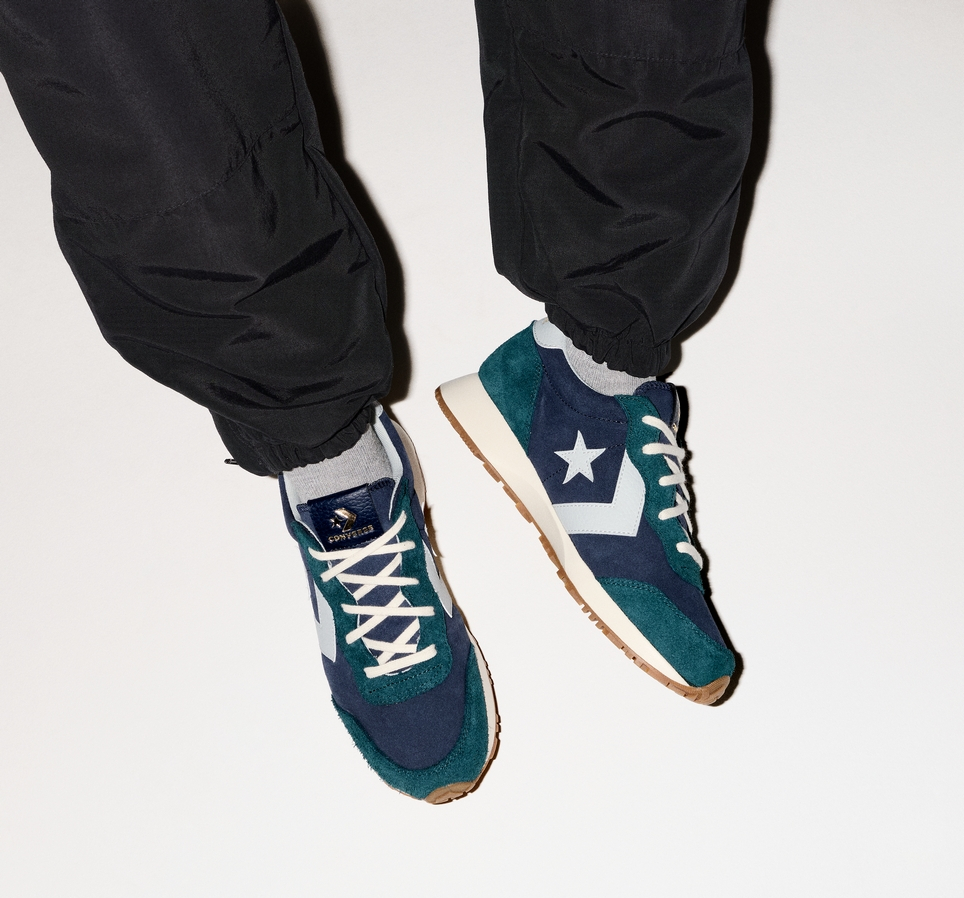 Converse Omega Trainer