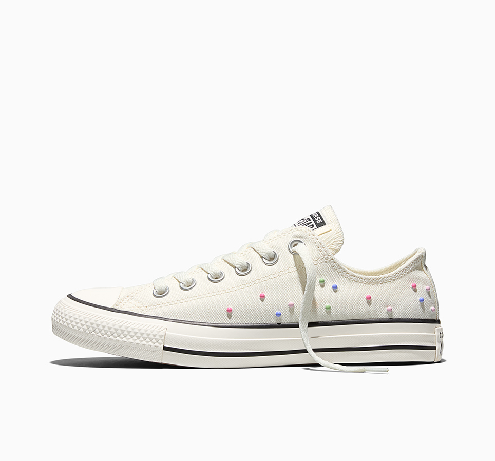 Chuck Taylor All Star Mini Studs