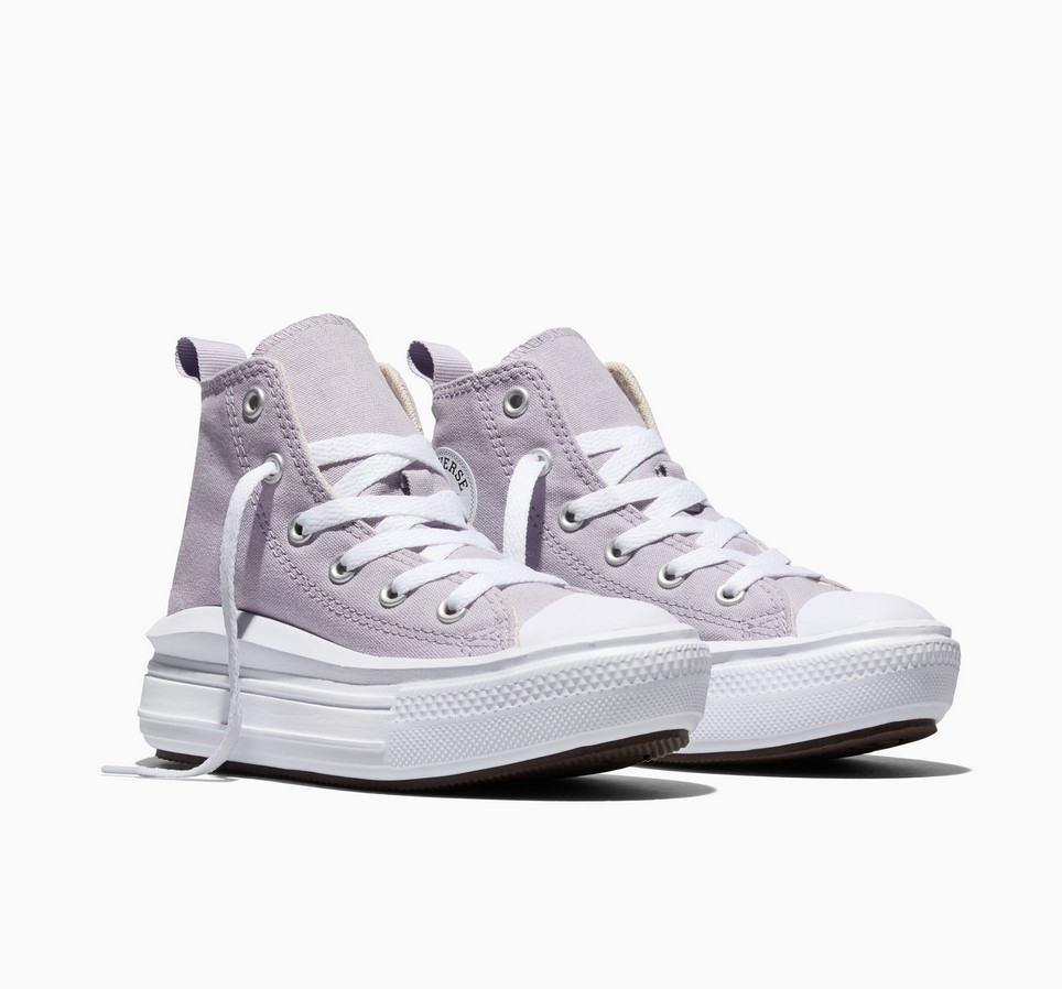 Chuck Taylor All Star Move