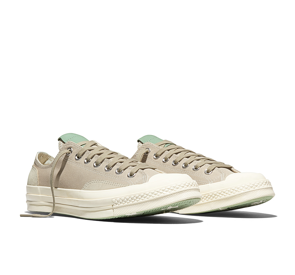 Chuck 70 Stars