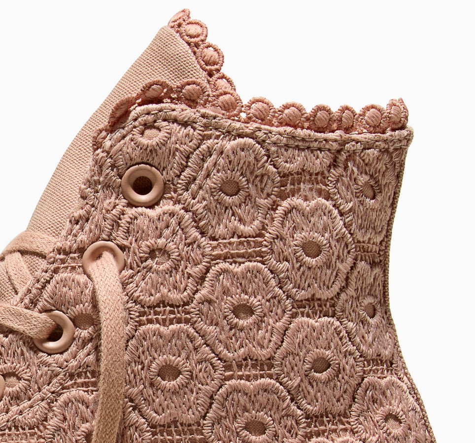 Chuck Taylor All Star Lift Crochet