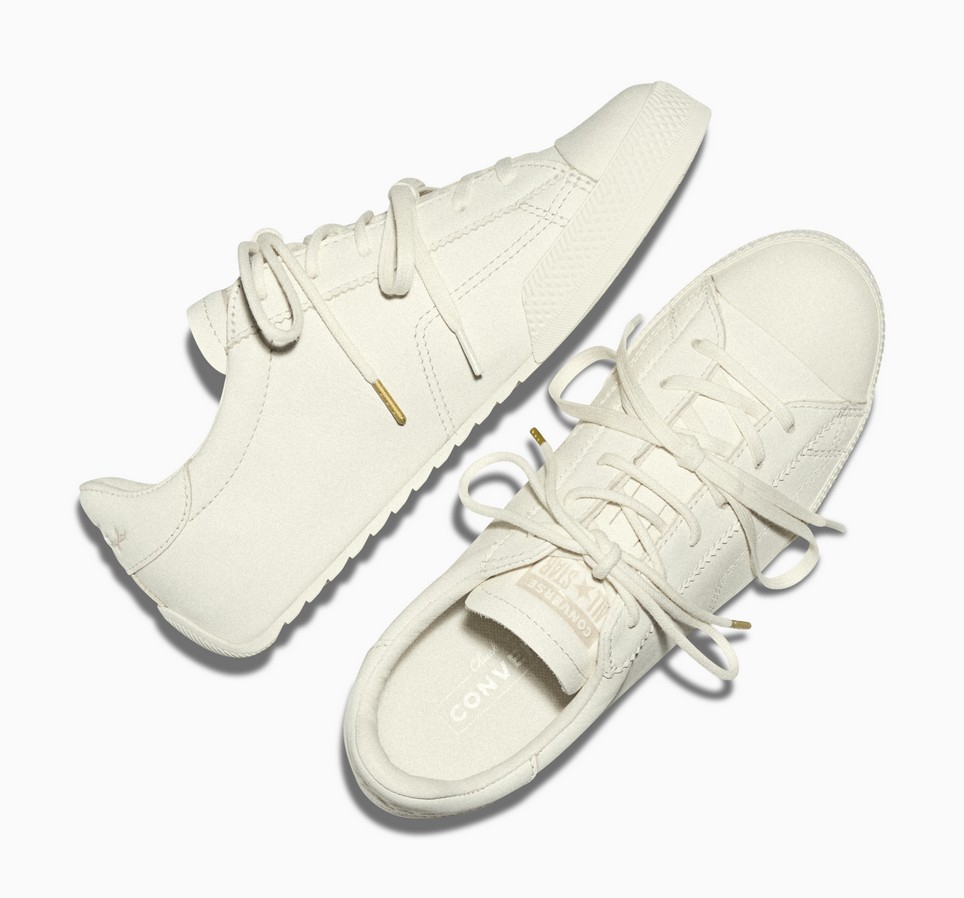 Chuck Taylor Lo