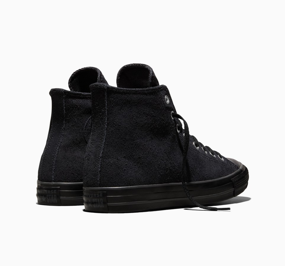 Chuck Taylor All Star Suede