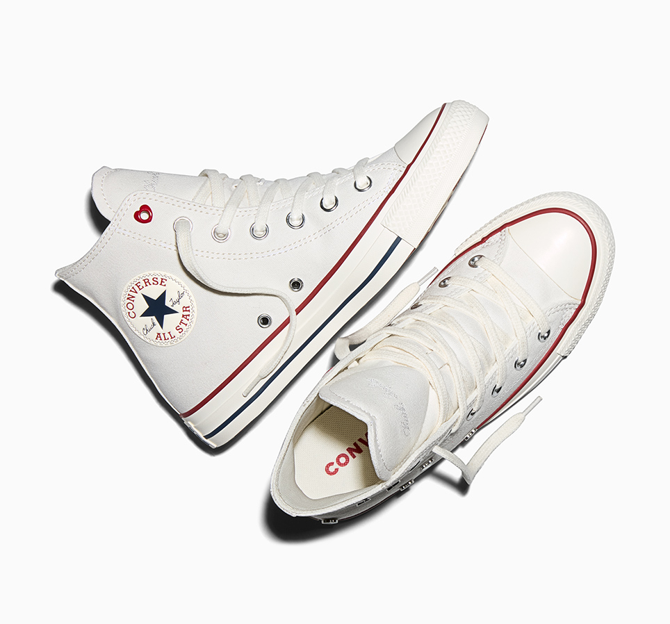 Chuck Taylor All Star Hearts