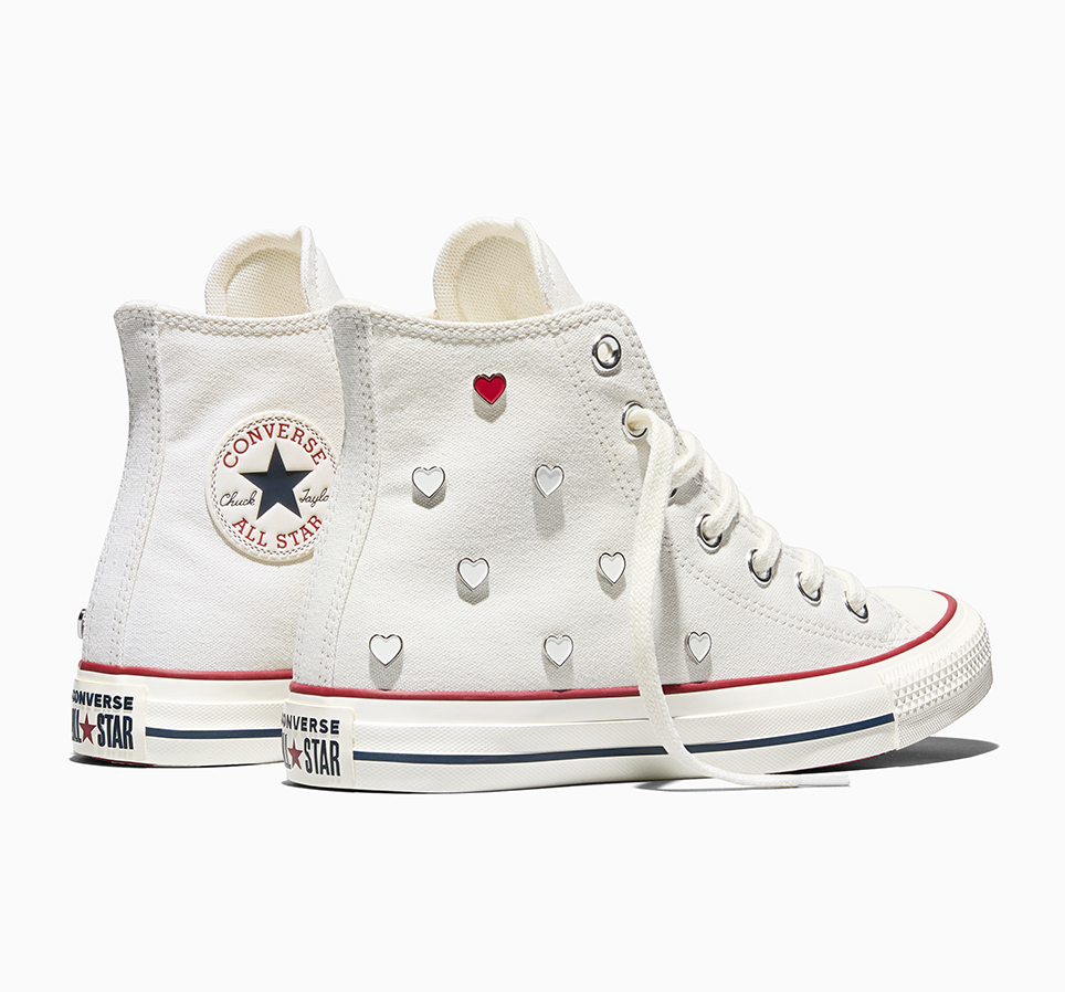 Chuck Taylor All Star Hearts