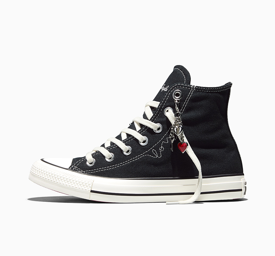 Chuck Taylor All Star Hearts