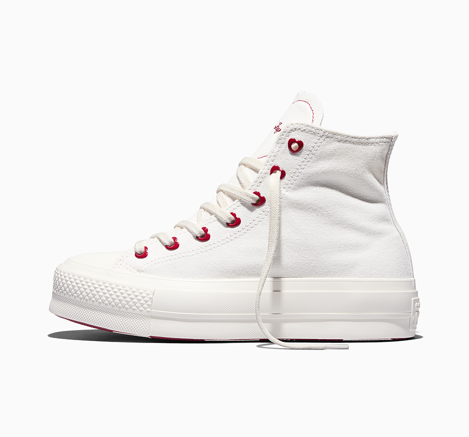 Chuck Taylor All Star Lift Platform Hearts