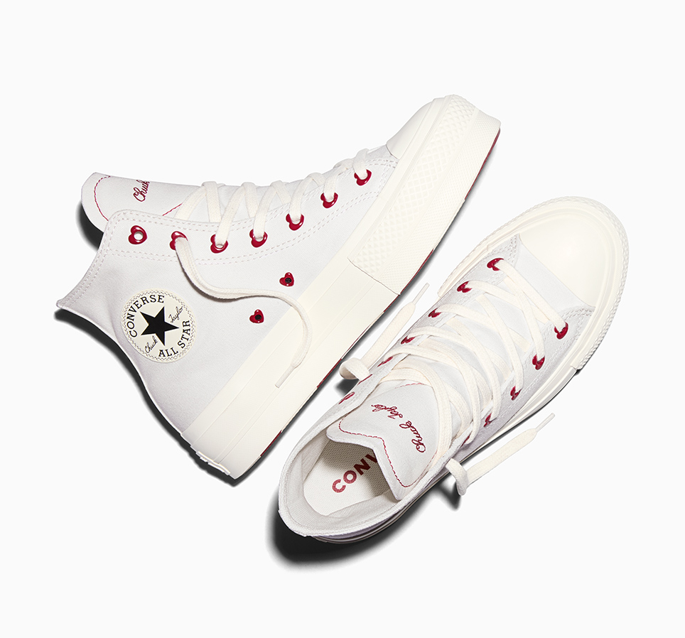 Chuck Taylor All Star Lift Platform Hearts