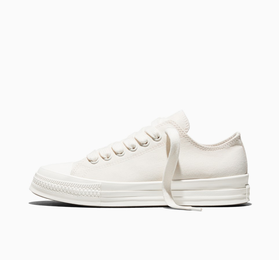 Chuck Taylor All Star Throwback