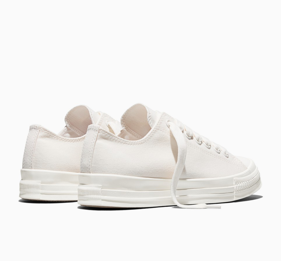 Chuck Taylor All Star Throwback