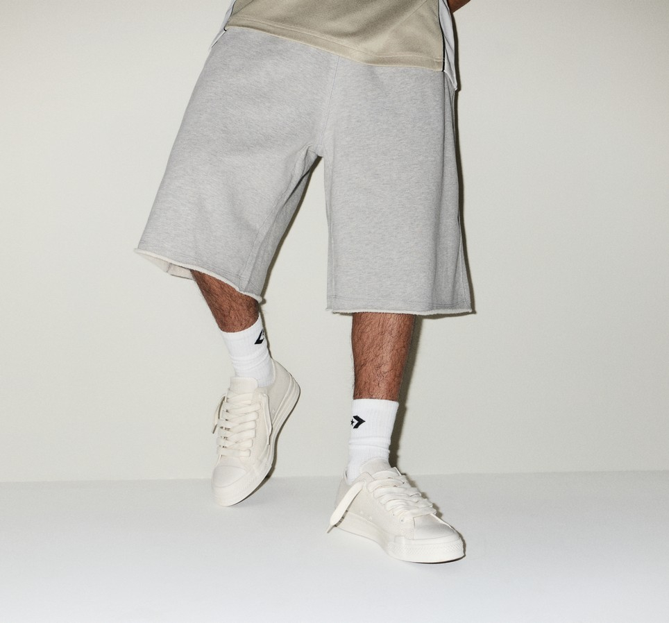 Chuck Taylor All Star Throwback