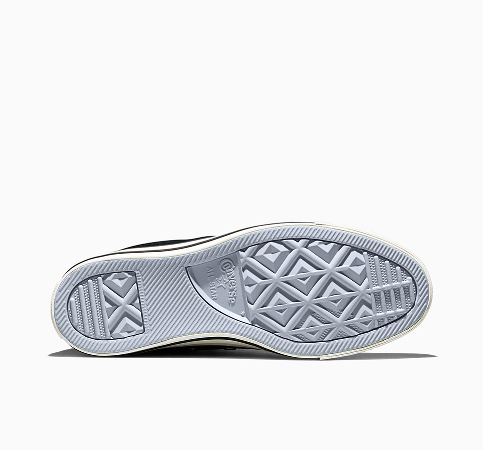 Chuck Taylor All Star Floral Charms