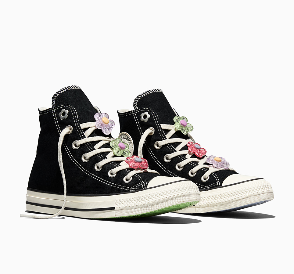 Chuck Taylor All Star Floral Charms