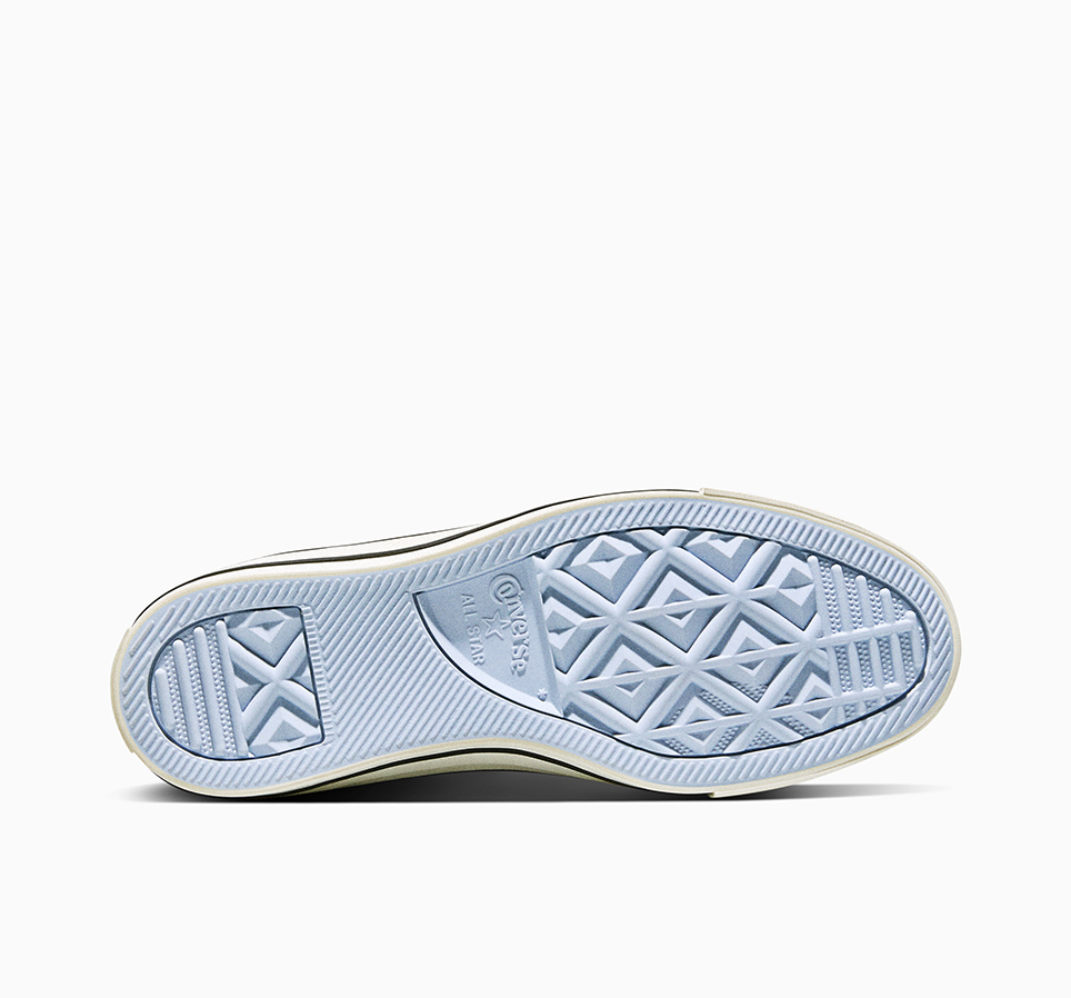 Chuck Taylor All Star Floral Accent