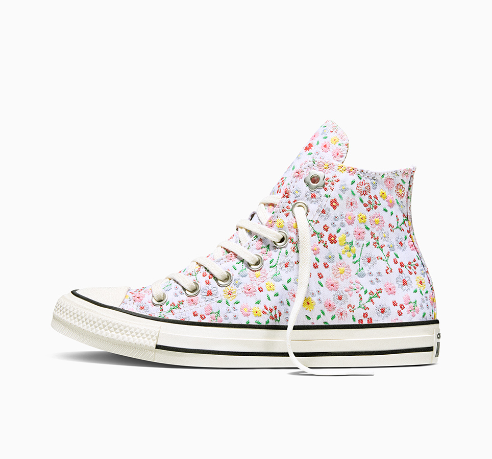 Chuck Taylor All Star Floral Accent