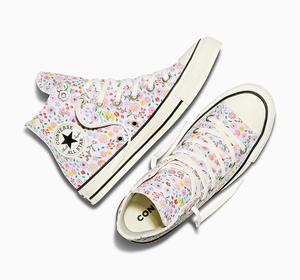 Chuck Taylor All Star Floral Accent