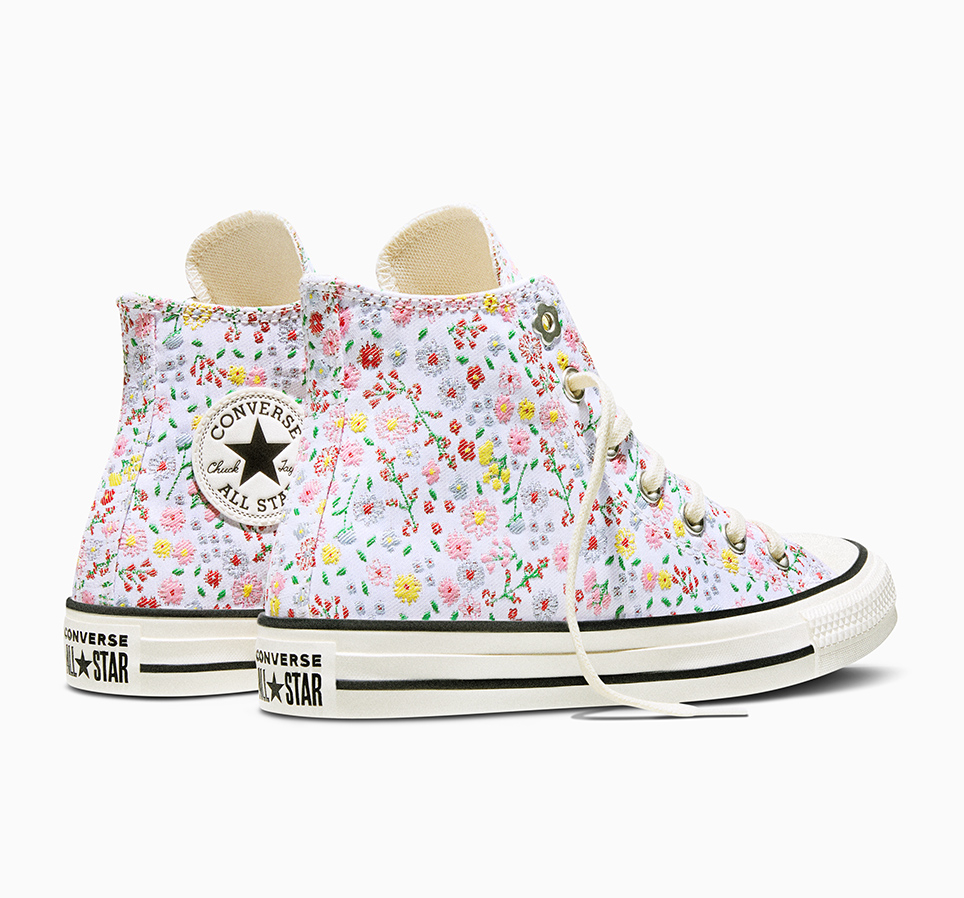 Chuck Taylor All Star Floral Accent