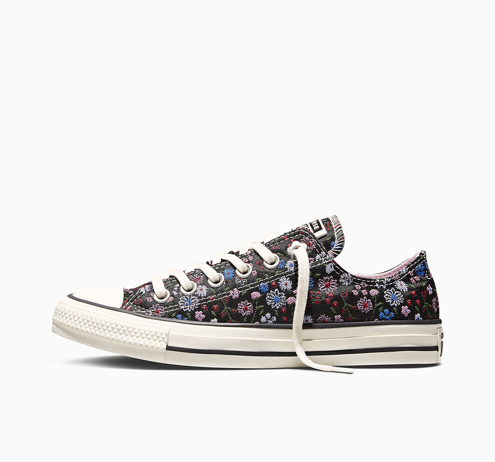 Chuck Taylor All Star Floral Accents