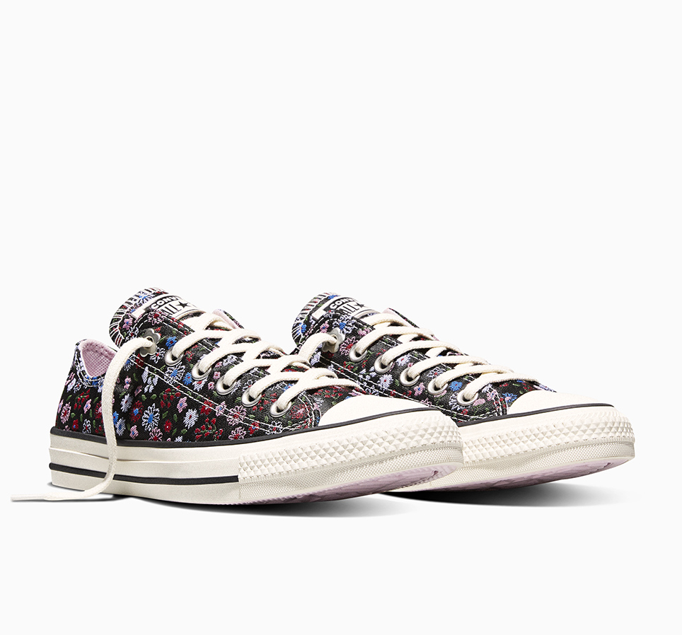 Chuck Taylor All Star Floral Accents