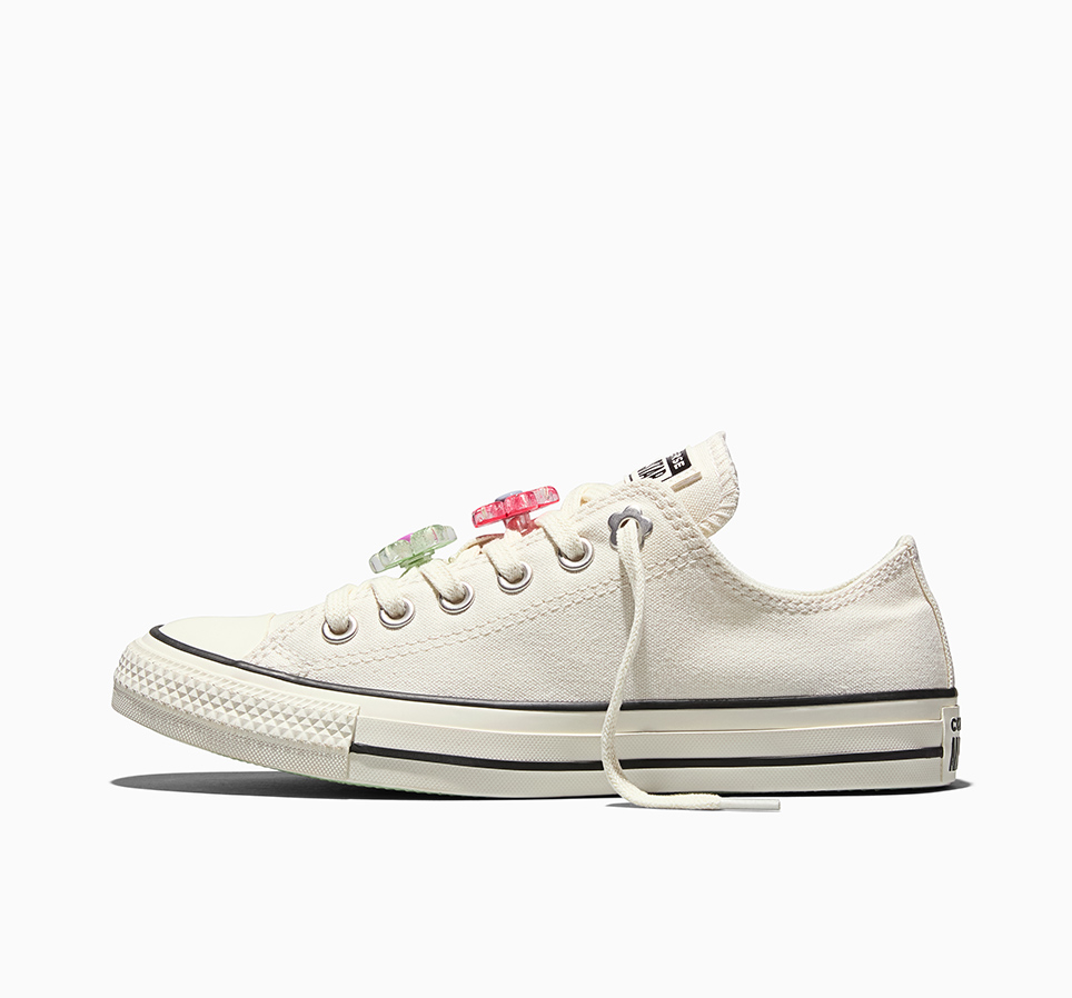Chuck Taylor All Star Floral Accents