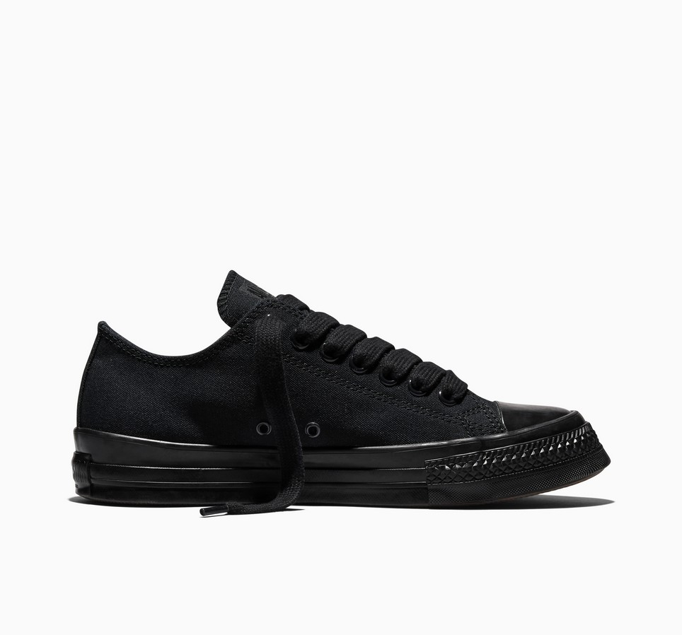 Chuck Taylor Throwback