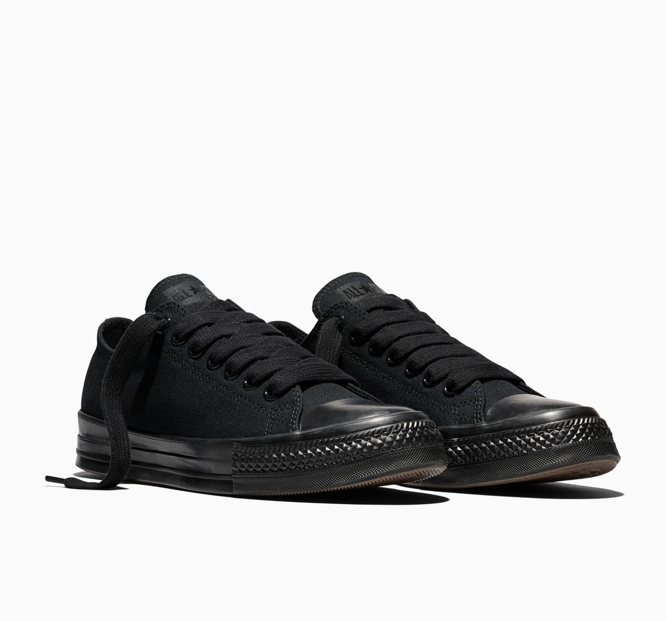 Chuck Taylor Throwback