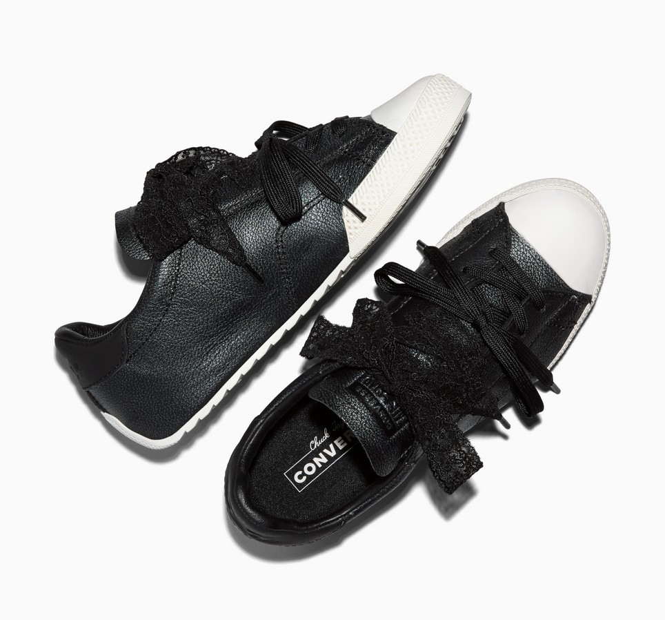 Chuck Taylor Lo
