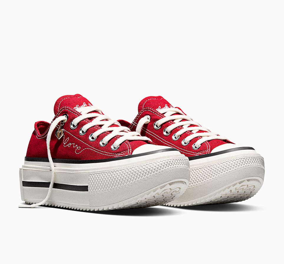 Chuck Taylor All Star Lift Double Stack Platform Hearts