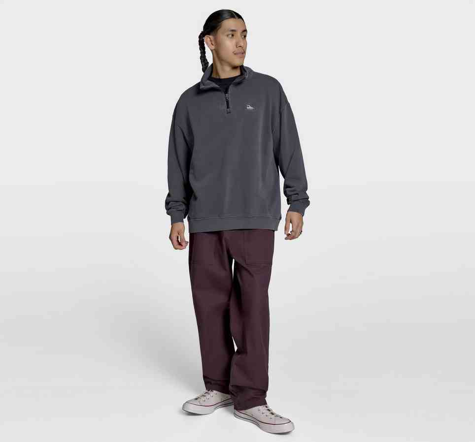 Loose-Fit Sneaker Patch Half-Zip
