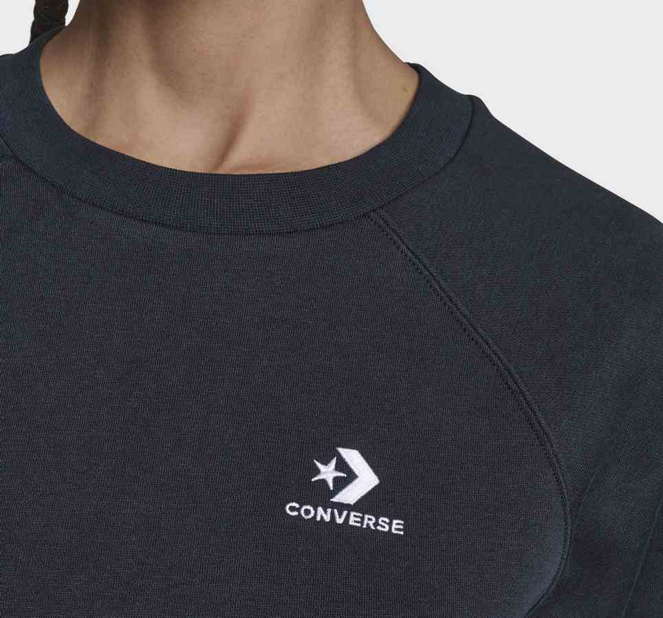 Star Chevron Cropped Crew Neck