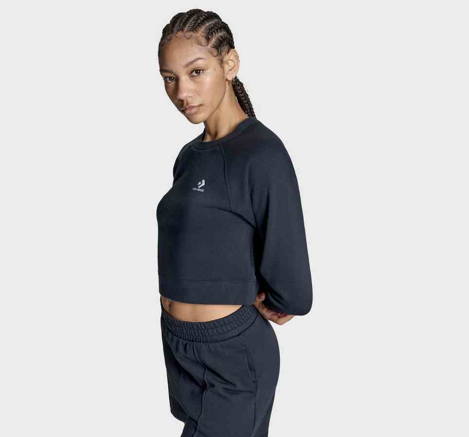 Star Chevron Cropped Crew Neck