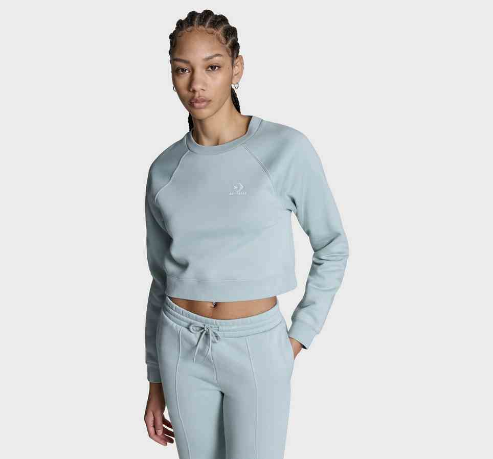 Star Chevron Cropped Crew Neck