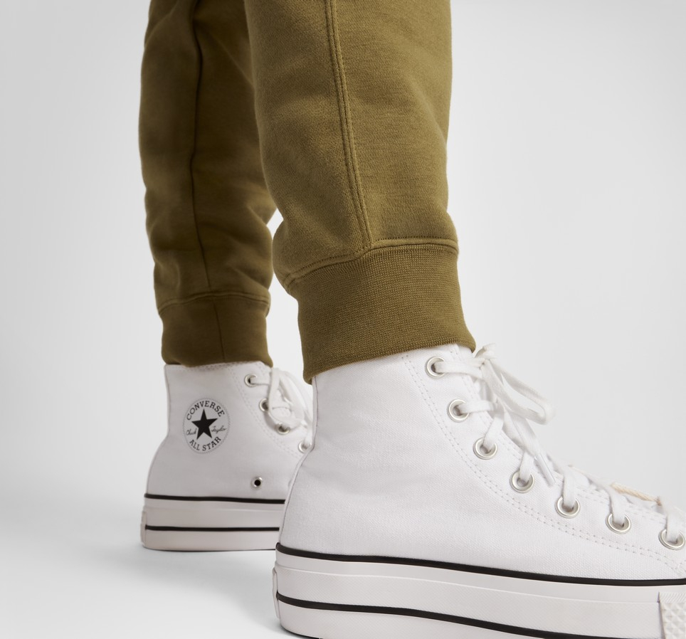 Converse Go-To Embroidered Star Chevron Standard-Fit Fleece Sweatpant