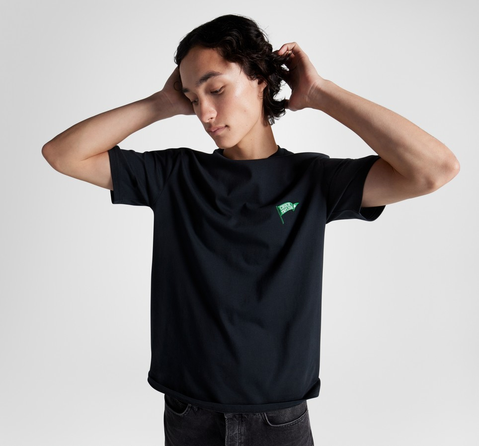 Retro Chuck Flag Tee