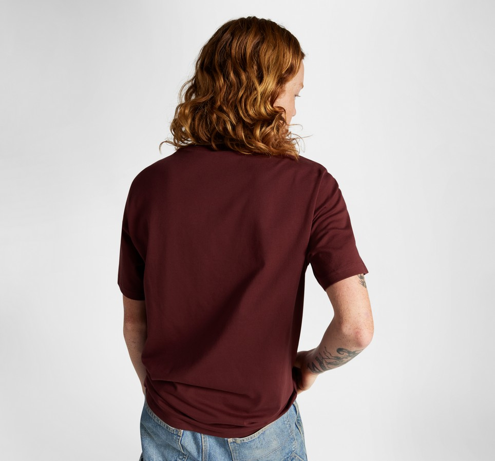 Retro Chuck Flag Tee
