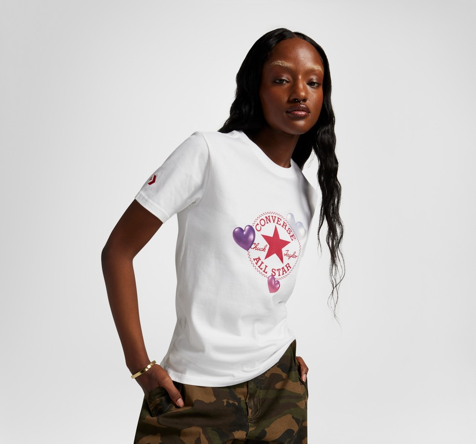 Y2K Heart Slim Fit T-Shirt