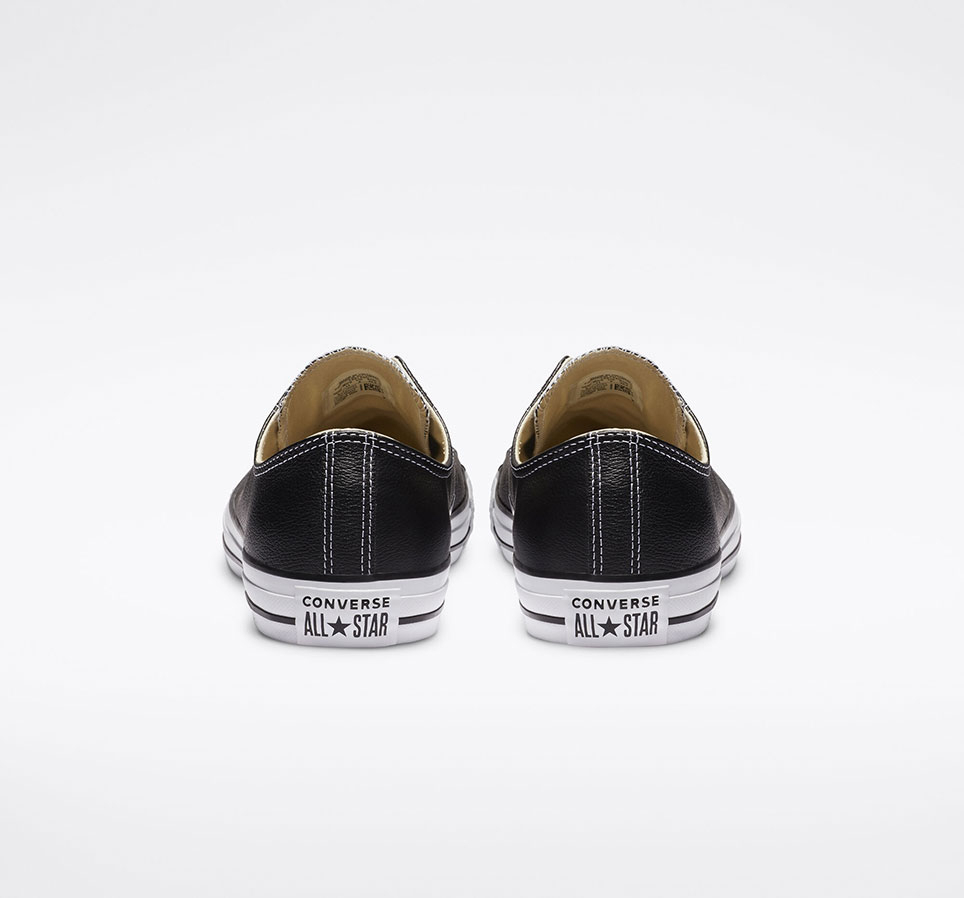Chuck Taylor All Star Leather