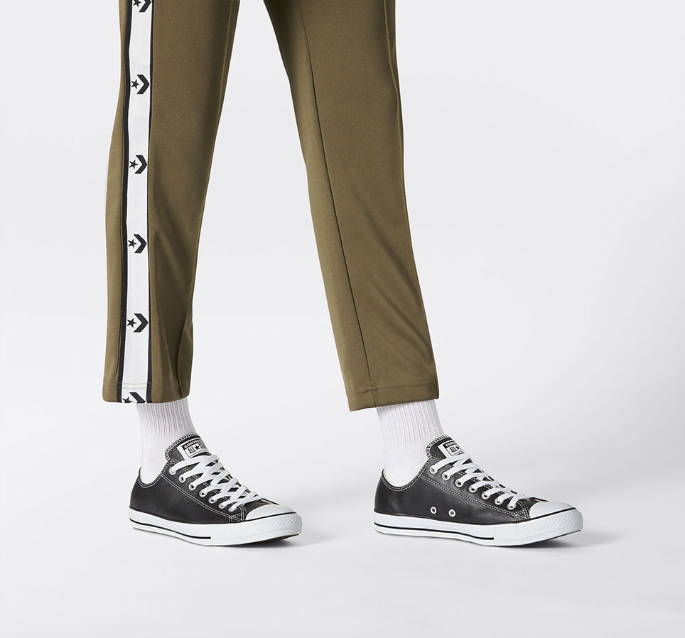 Chuck Taylor All Star Leather