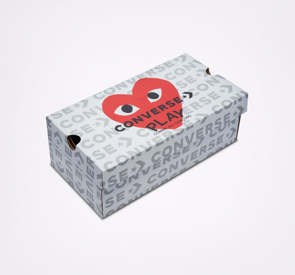 Converse x Comme des Garçons PLAY Chuck 70