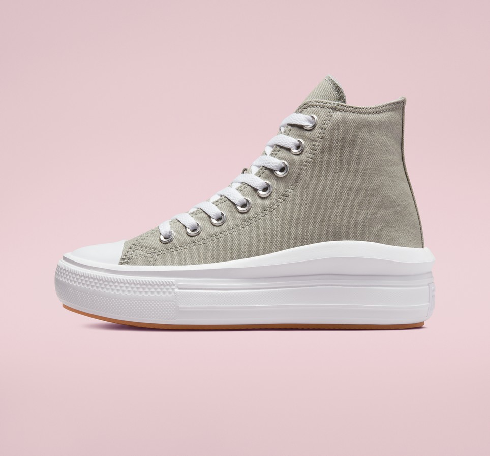 Chuck Taylor All Star Move