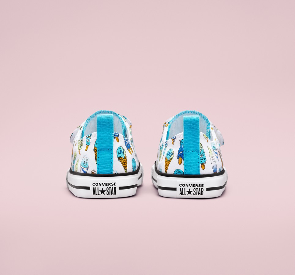 Chuck Taylor All Star 2V