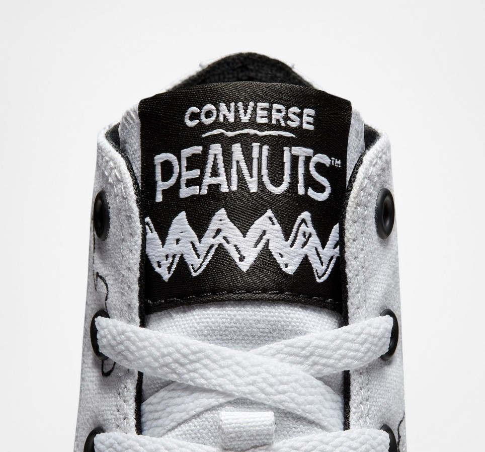 Converse x Peanuts Chuck Taylor All Star