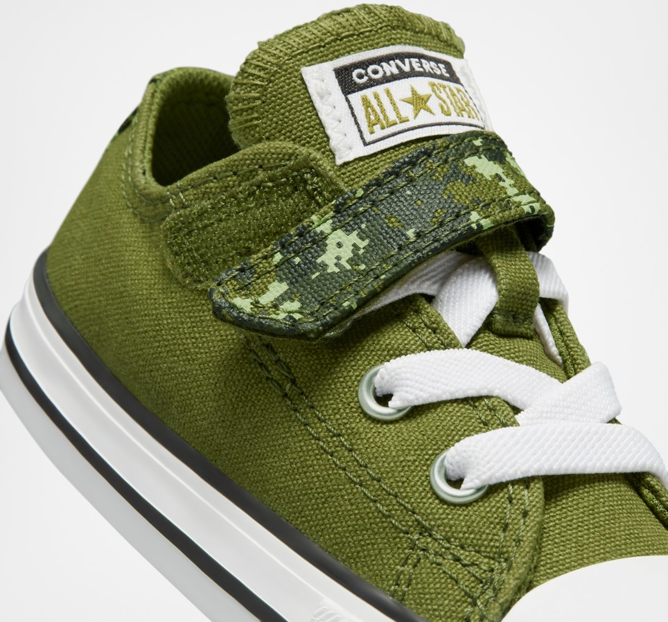Chuck Taylor All Star Easy-On Digi Camo