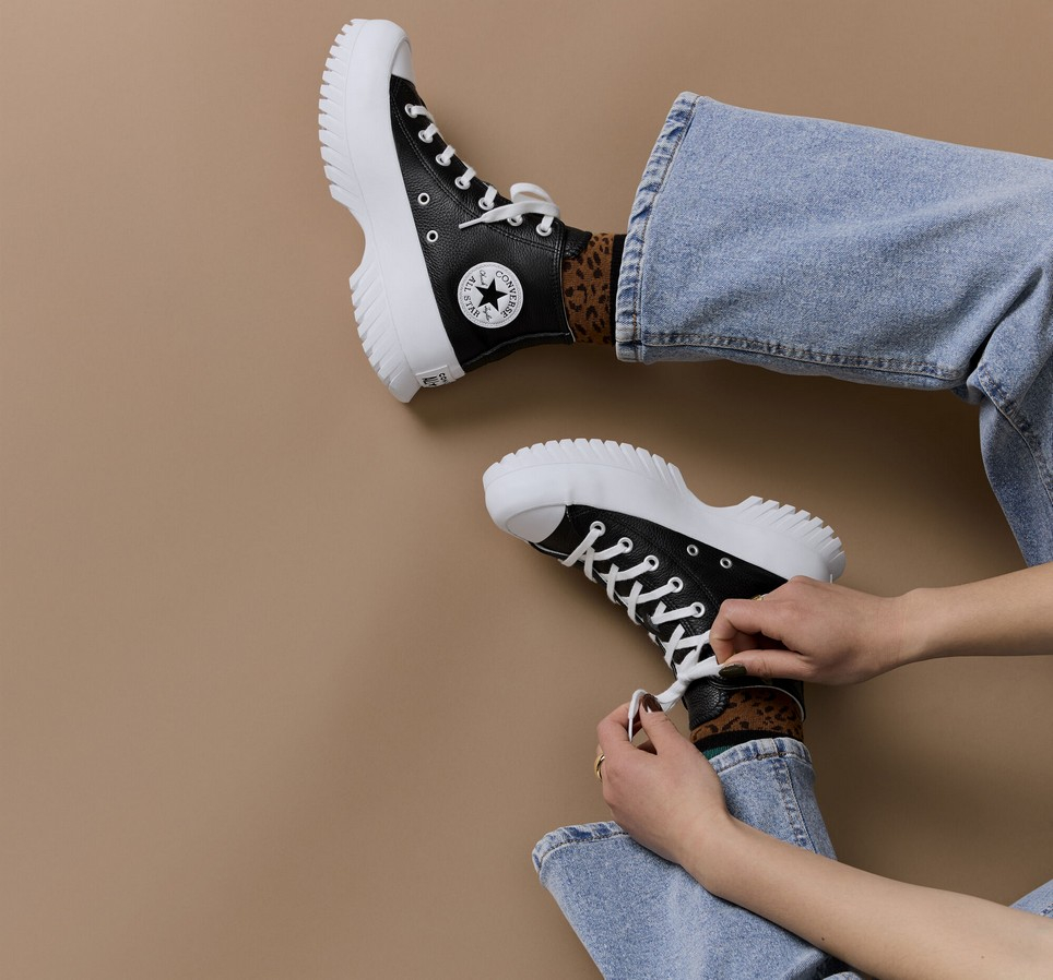 Chuck Taylor All Star Lugged 2.0 Leather