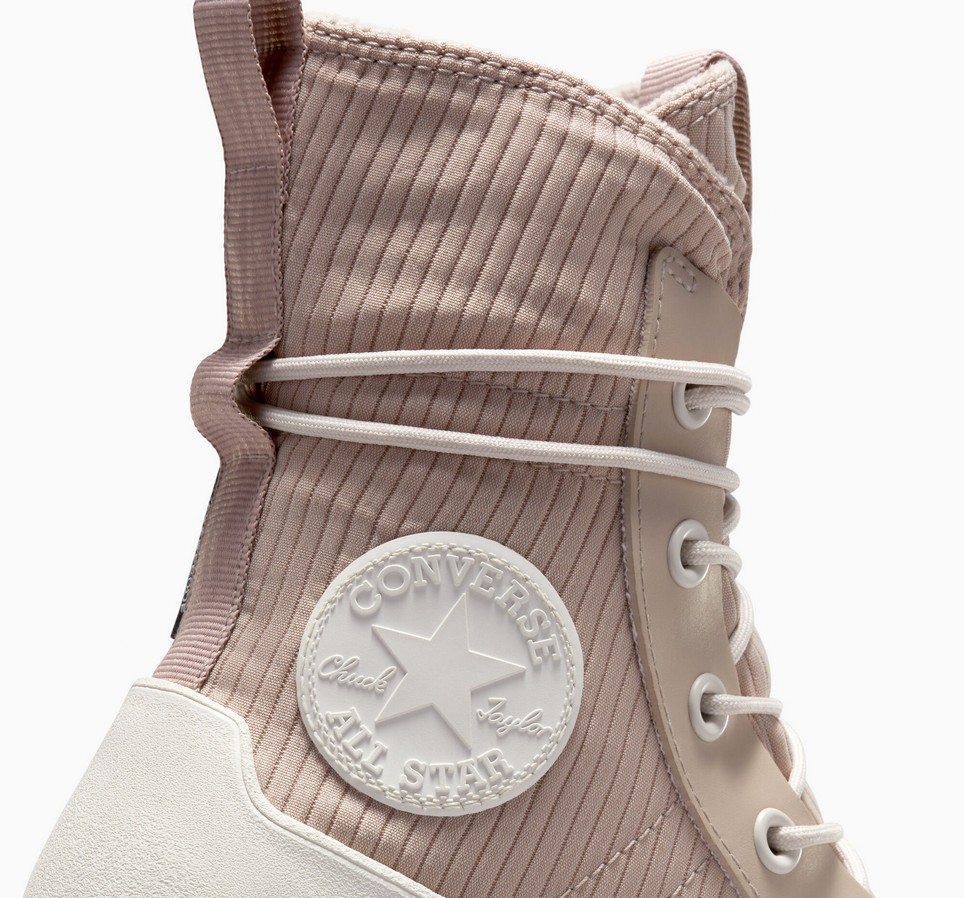 Chuck Taylor All Star Lugged 2.0 Platform Counter Climate Extra High